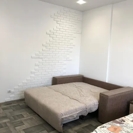 Апартаменти Lux Torfyana *